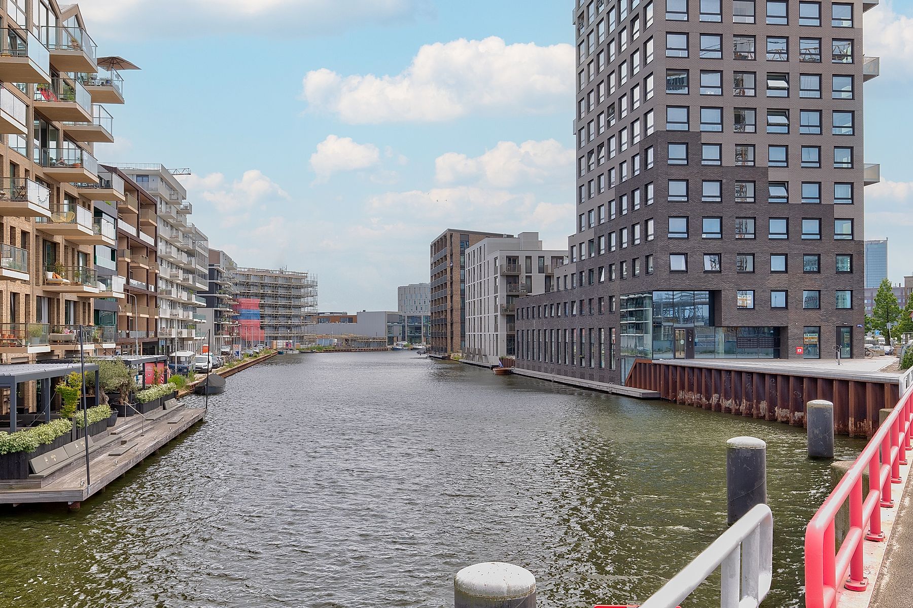 Appartement Grasweg in Amsterdam