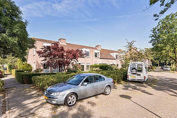free-sector-houses for rent on het Jacht 1