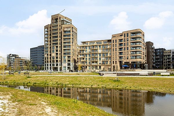 apartments for rent on Jan Wolkerslaan 325