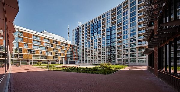 appartementen te huur op Frits Philipslaan 180