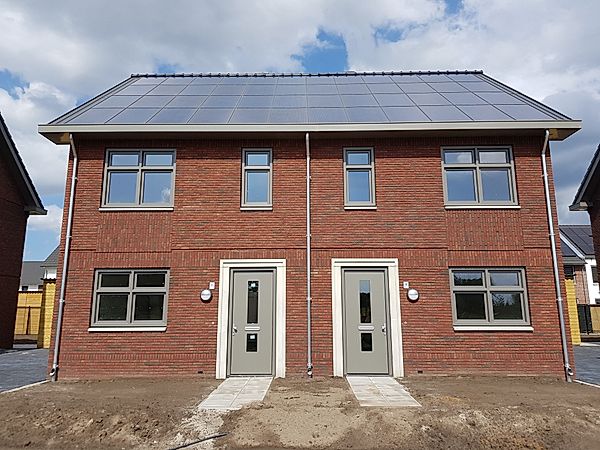 free-sector-houses for rent on Effer 16