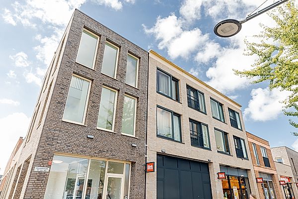 vrije-sector-woningen te huur op Almkerkplein 18