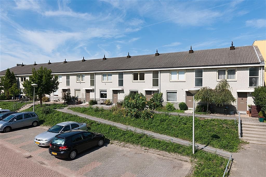 Family home in Velserbroek