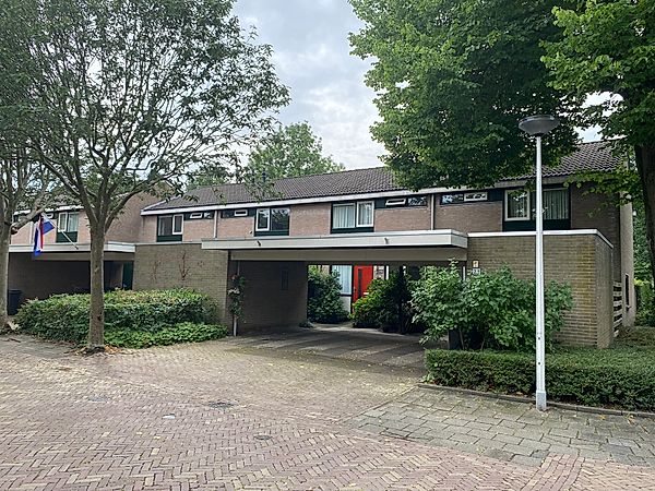 vrije-sector-woningen te huur op Kohnstammlaan 36