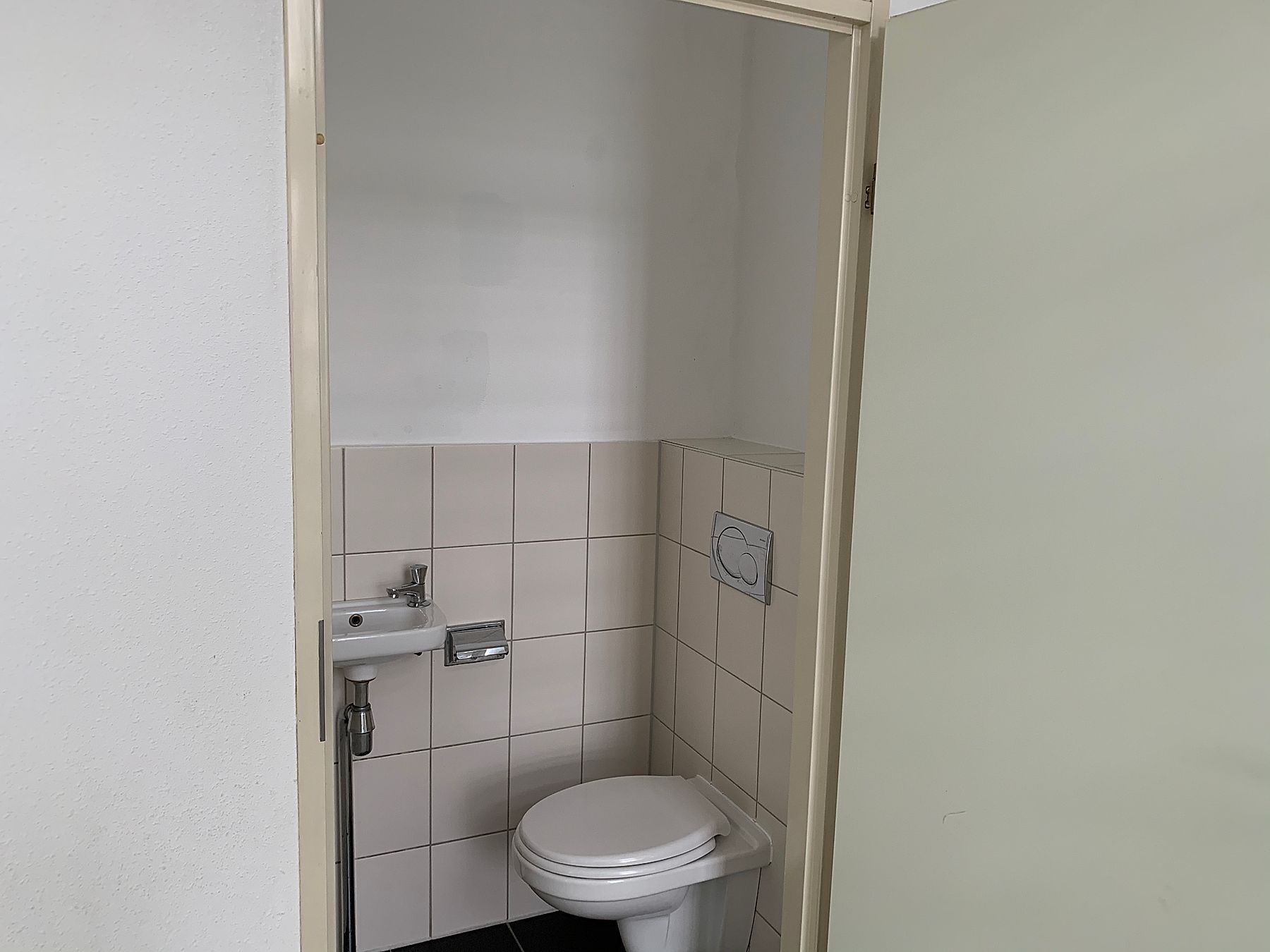 Image 9