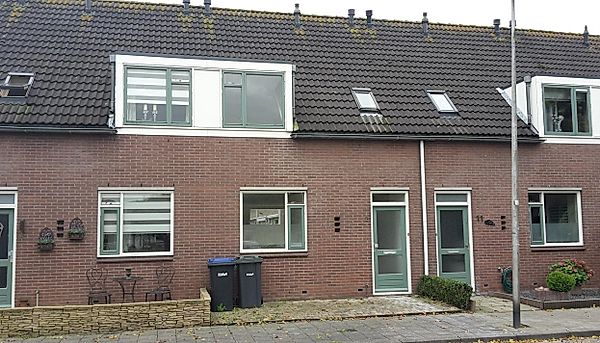 apartments for rent on Dr. Schaepmanstraat 34