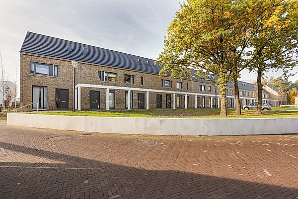 Waterfront 545
