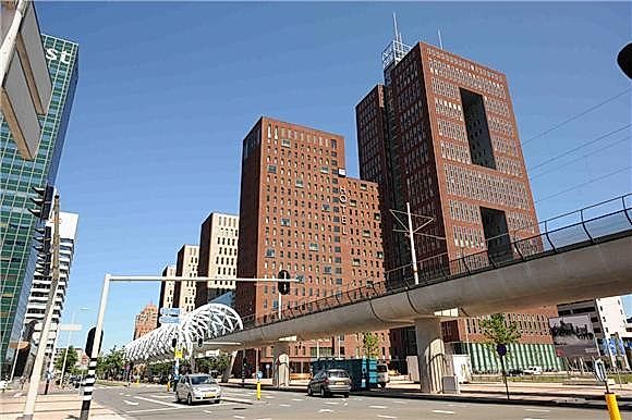 free-sector-houses for rent on Carolina van Nassaustraat 231