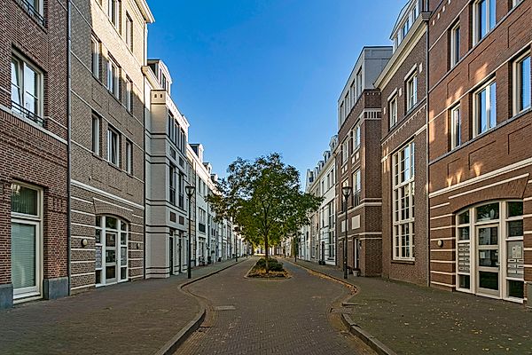 homes for rent on Laan door de Veste 90