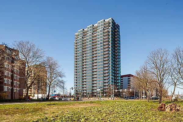 apartments for rent on C.T. Storklaan 345