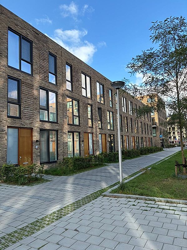 private-rentals for rent on Henrietta van Meertenstraat 14